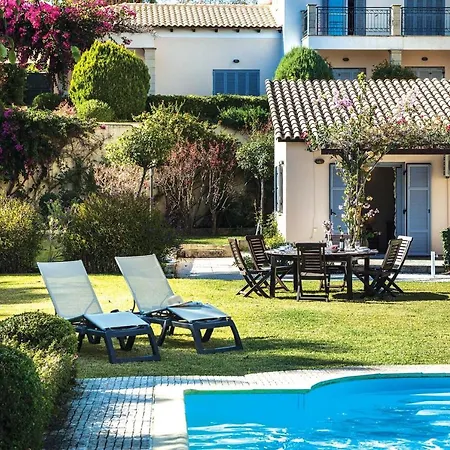 Sleeps 6 Air Con Wifi Villa Spartià